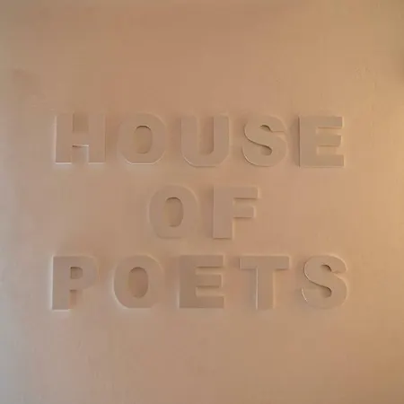 Attico Romantico Nel Centro Storico House Of Poets لا سبيتسْيا